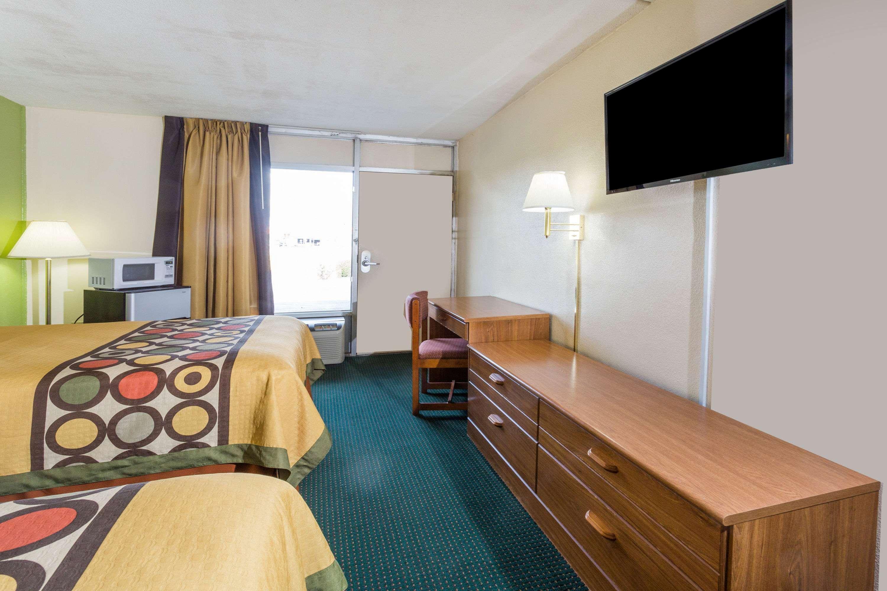 Super 8 By Wyndham Tifton Ξενοδοχείο Εξωτερικό φωτογραφία