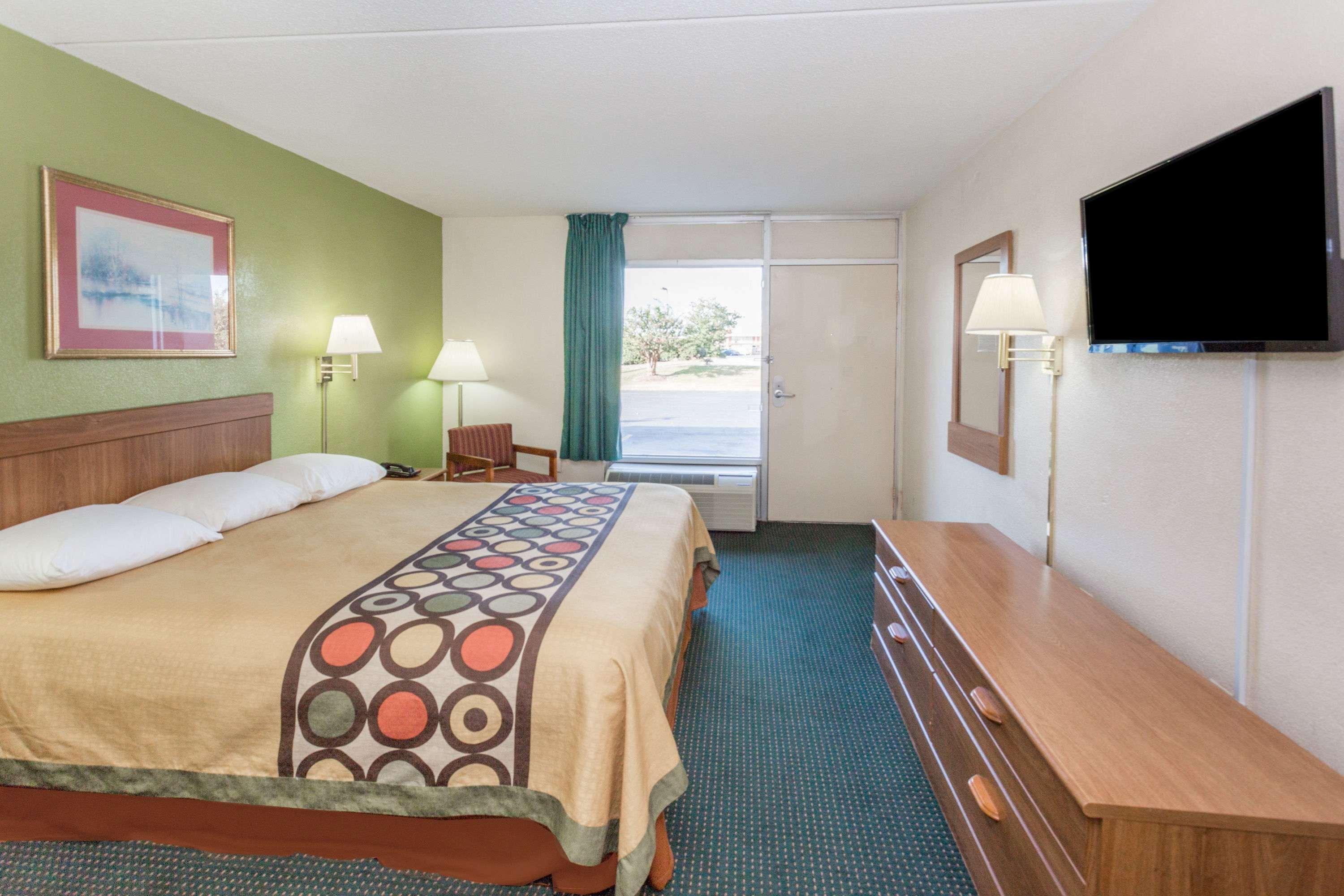 Super 8 By Wyndham Tifton Ξενοδοχείο Εξωτερικό φωτογραφία