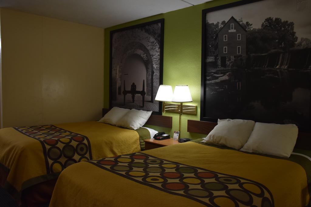 Super 8 By Wyndham Tifton Ξενοδοχείο Εξωτερικό φωτογραφία