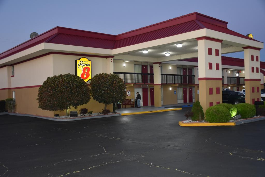 Super 8 By Wyndham Tifton Ξενοδοχείο Εξωτερικό φωτογραφία