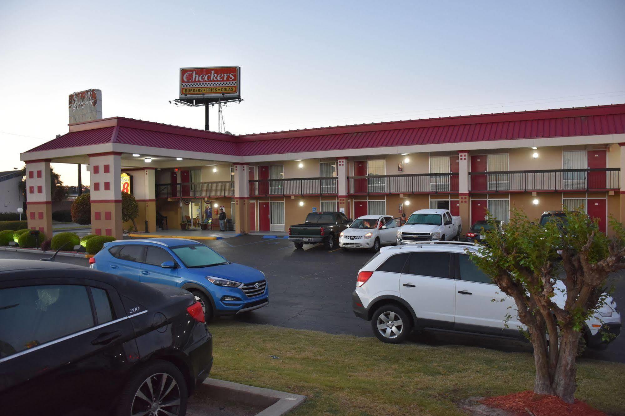Super 8 By Wyndham Tifton Ξενοδοχείο Εξωτερικό φωτογραφία